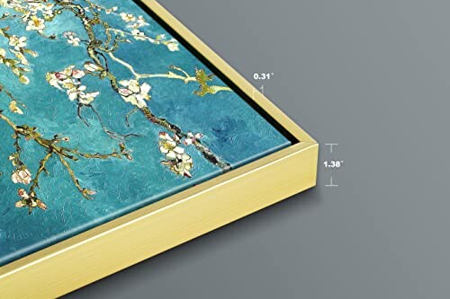 Gros plan sur un cadre doré avec une peinture de fleurs de cerisier.