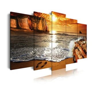 Peinture murale de plage au coucher du soleil avec des empreintes de pas